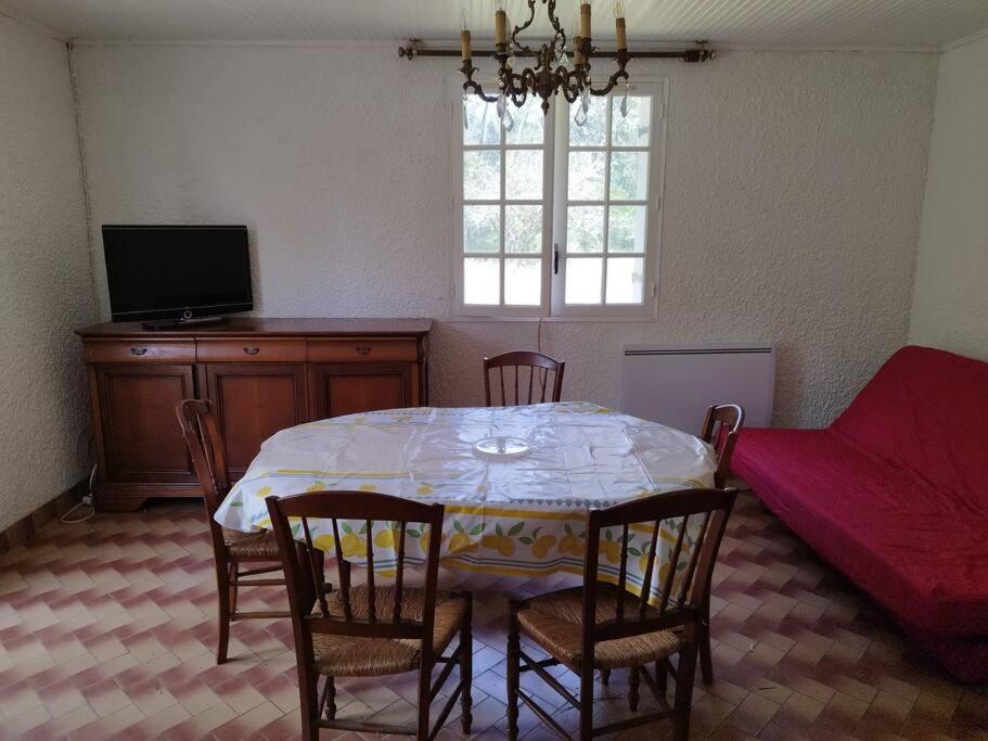 Bienvenue En Sud Gironde Villa Villandraut Екстериор снимка